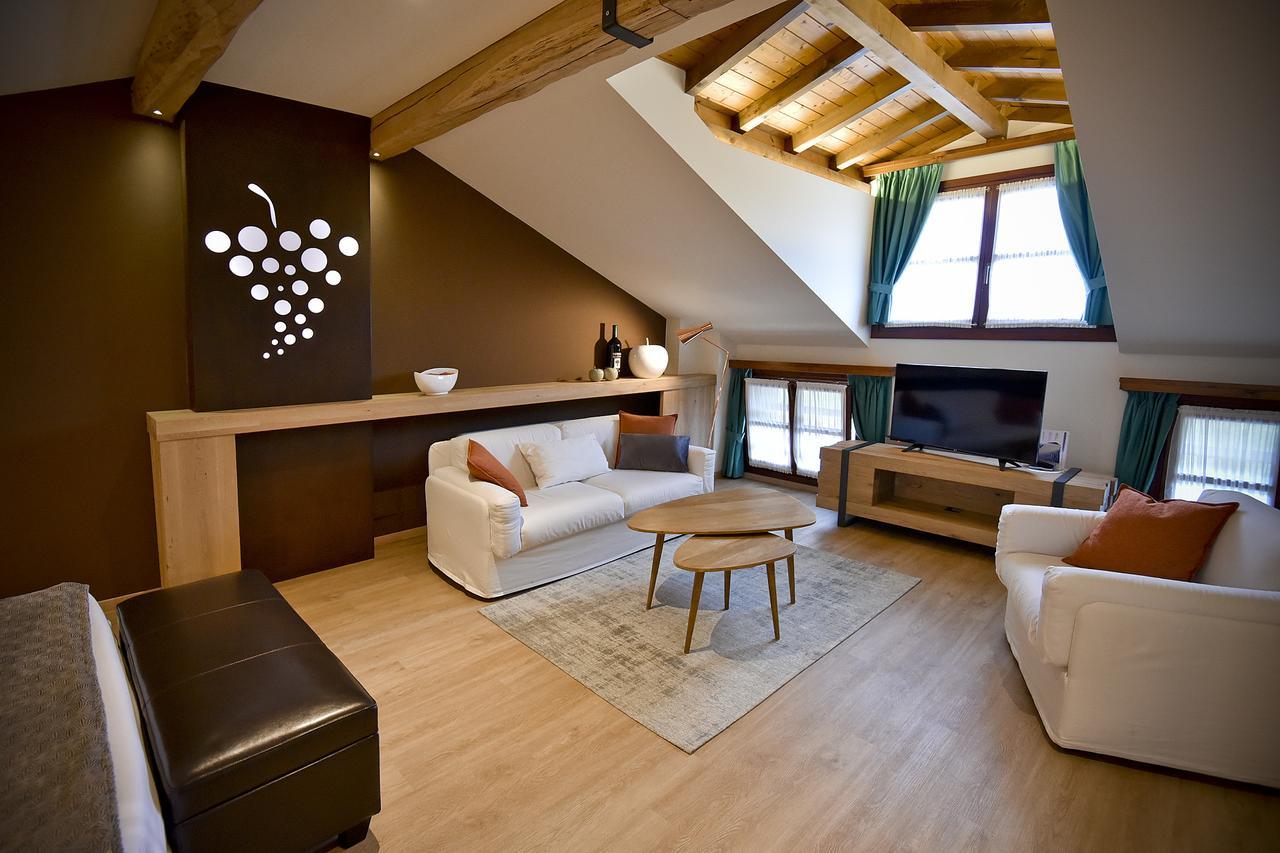 Dolegna del Collio Venica & Venica Wine Resort מראה חיצוני תמונה